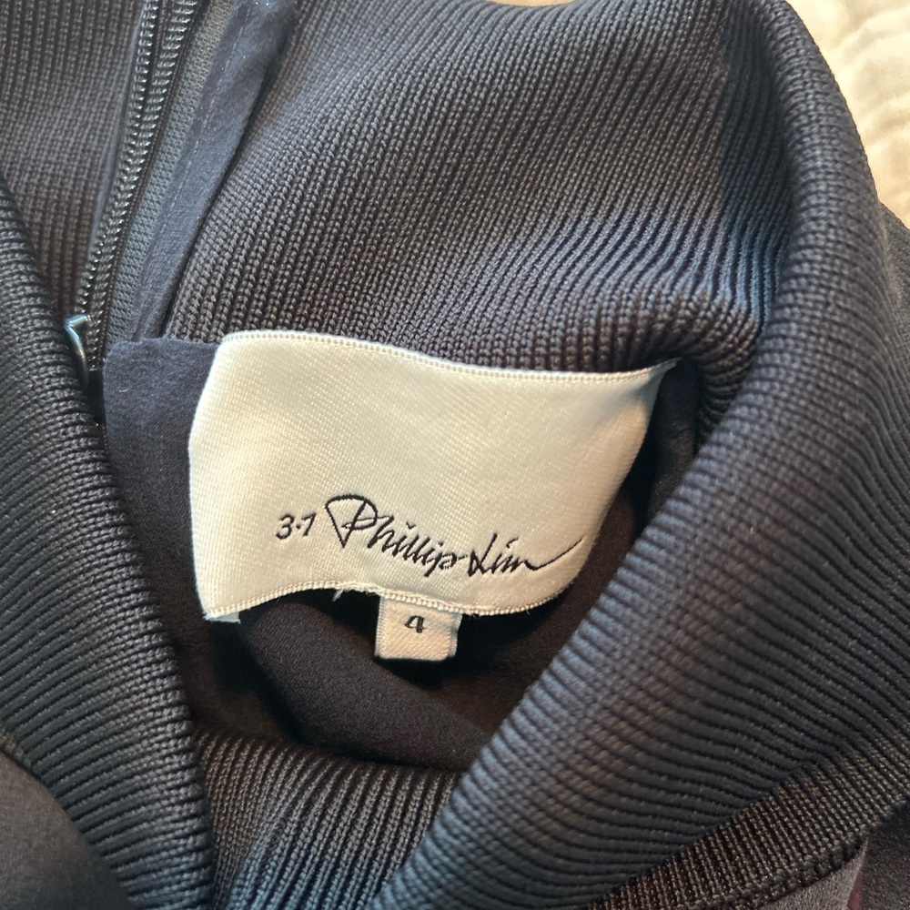 3-1 Phillip Lim Ginkgo Top, size 4 - Picture 7 of 7